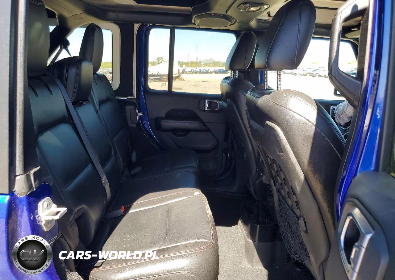 2018 Jeep Wrangler Unlimited Rubicon VIN:1C4HJXFN9JW185904 - 10