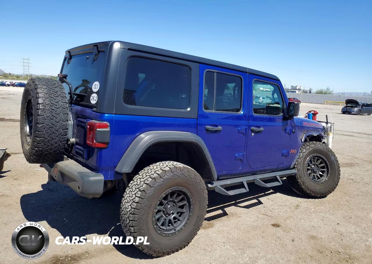 2018 Jeep Wrangler Unlimited Rubicon VIN:1C4HJXFN9JW185904 - 3
