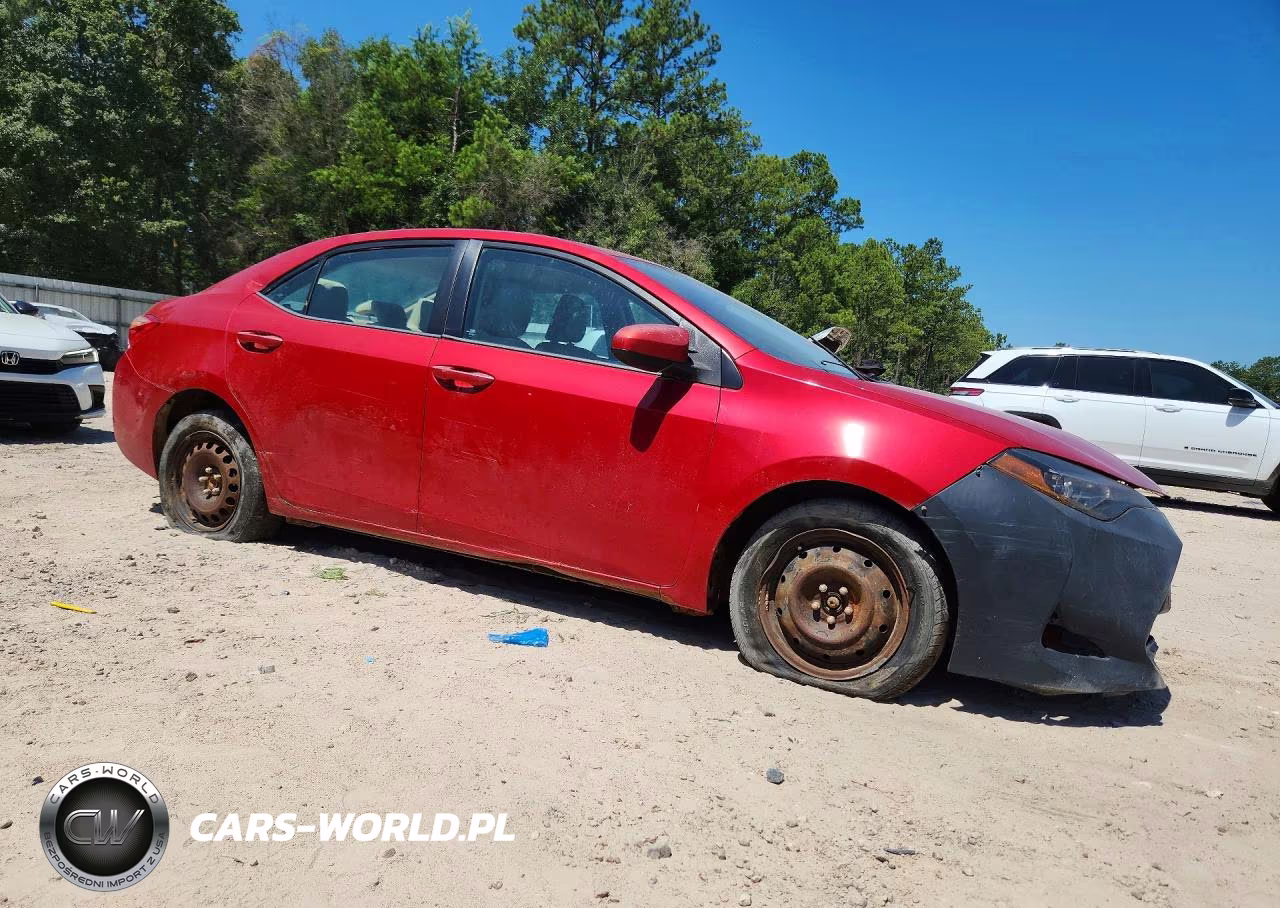 2017 Toyota Corolla Le VIN:2T1BURHE3HC794902 - 4
