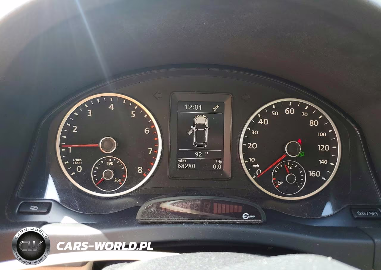 2011 Volkswagen Tiguan Se VIN:WVGBV7AX8BW548841 - 9