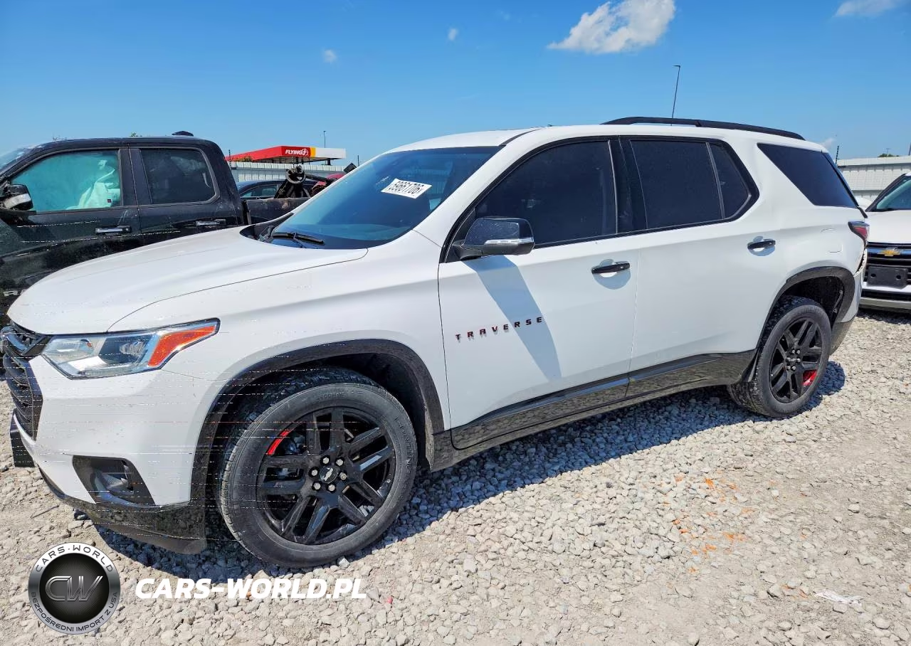 2021 Chevrolet Traverse Premier – zdjęcie 1 z 13