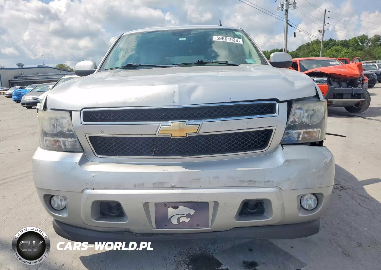 2011 Chevrolet Suburban K1500 Lt VIN:1GNSKJE35BR336180 - 5
