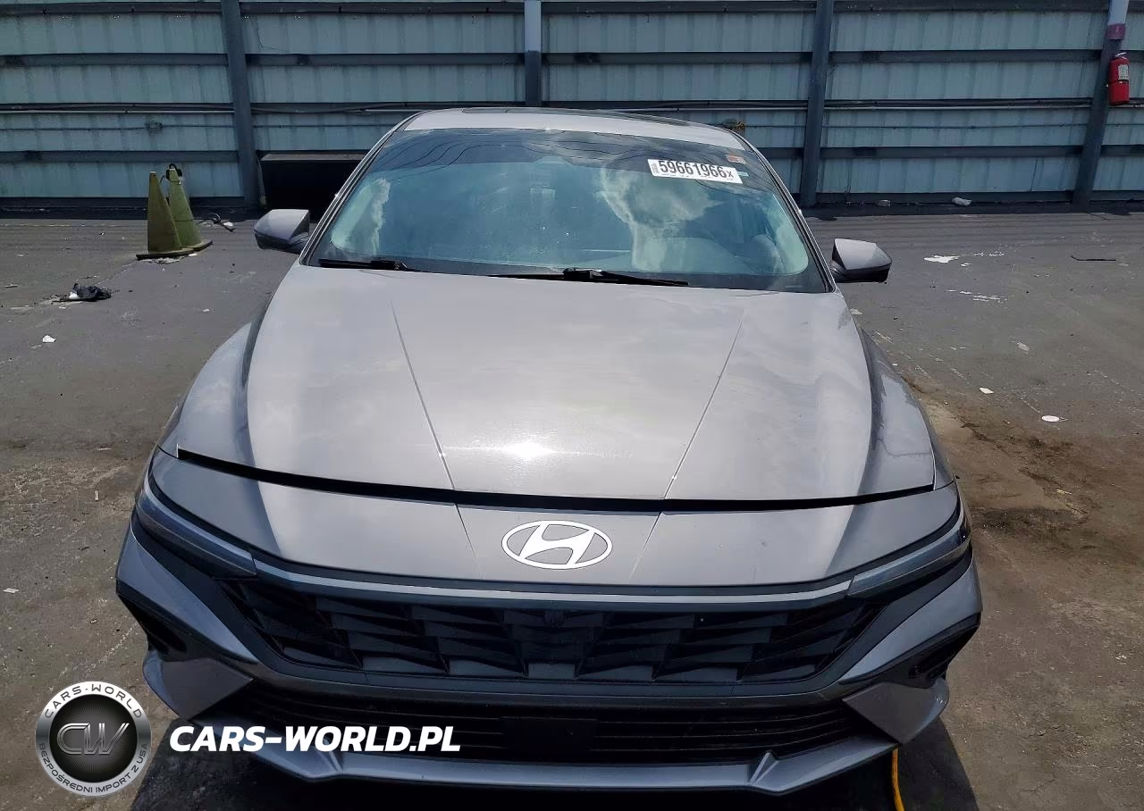 2024 Hyundai Elantra Limited VIN:KMHLP4DG9RU729445 - 5