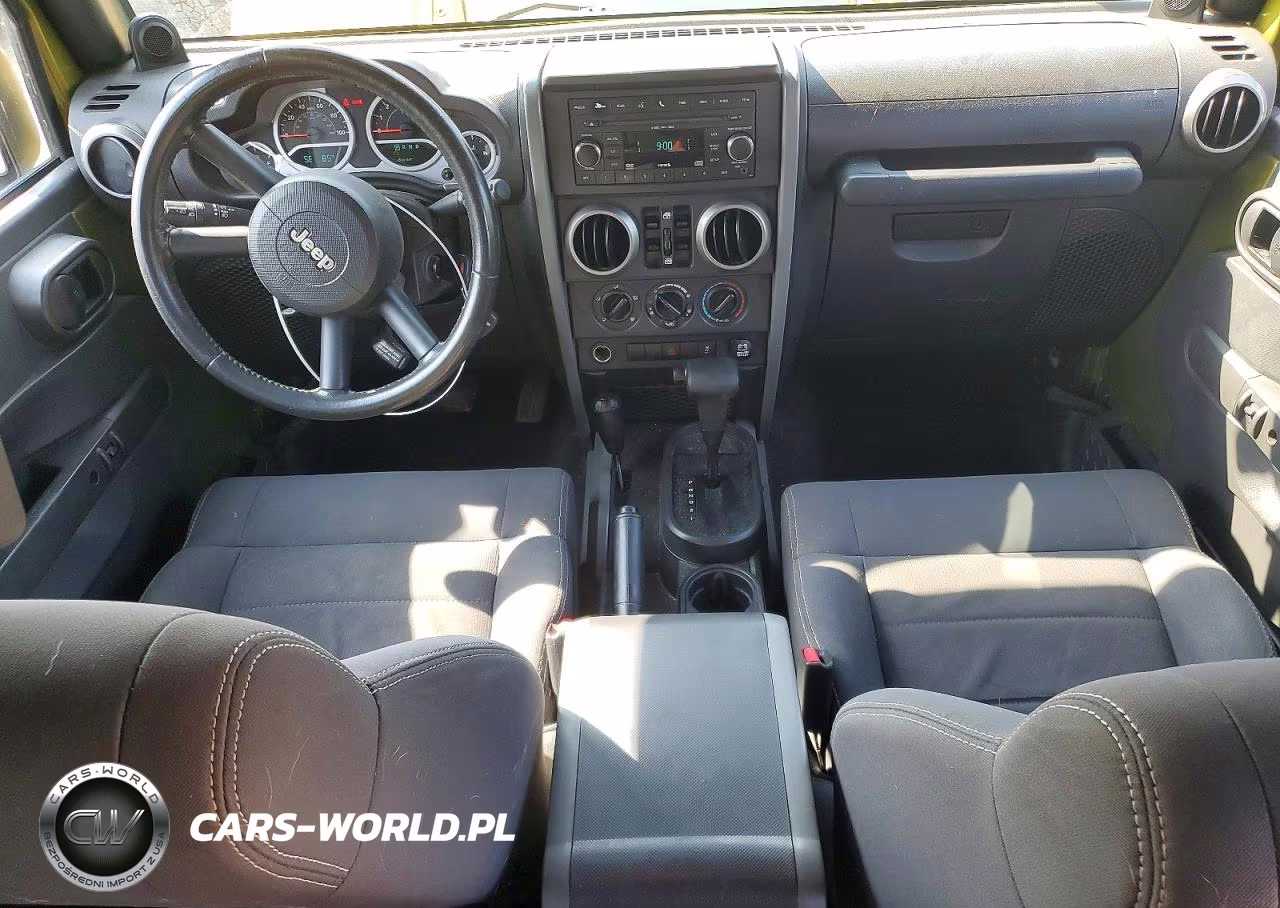 2010 Jeep Wrangler Unlimited Sport VIN:1J4BA3H17AL201246 - 8