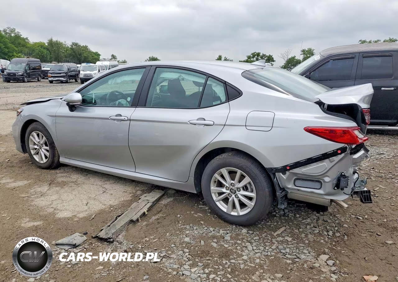 2025 Toyota Camry Le VIN:4T1DAACK0SU127758 - 2