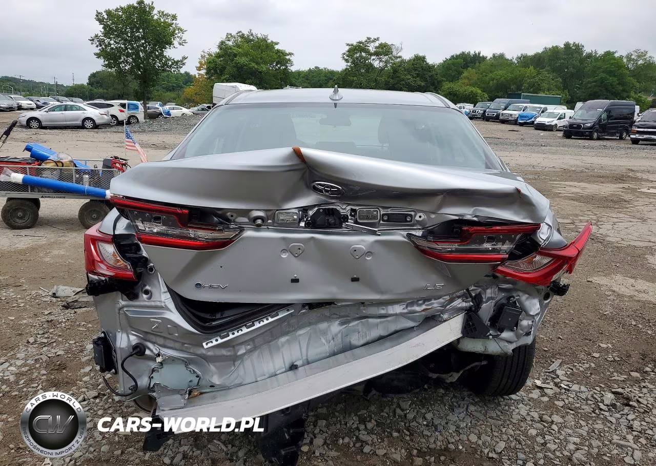 2025 Toyota Camry Le VIN:4T1DAACK0SU127758 - 6