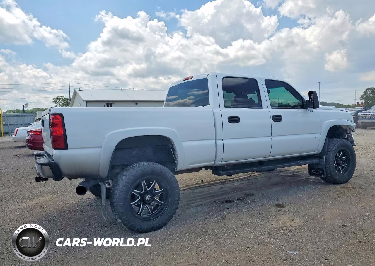 2007 Chevrolet Silverado K2500 Heavy Duty VIN:1GCHK23D57F161698 - 3
