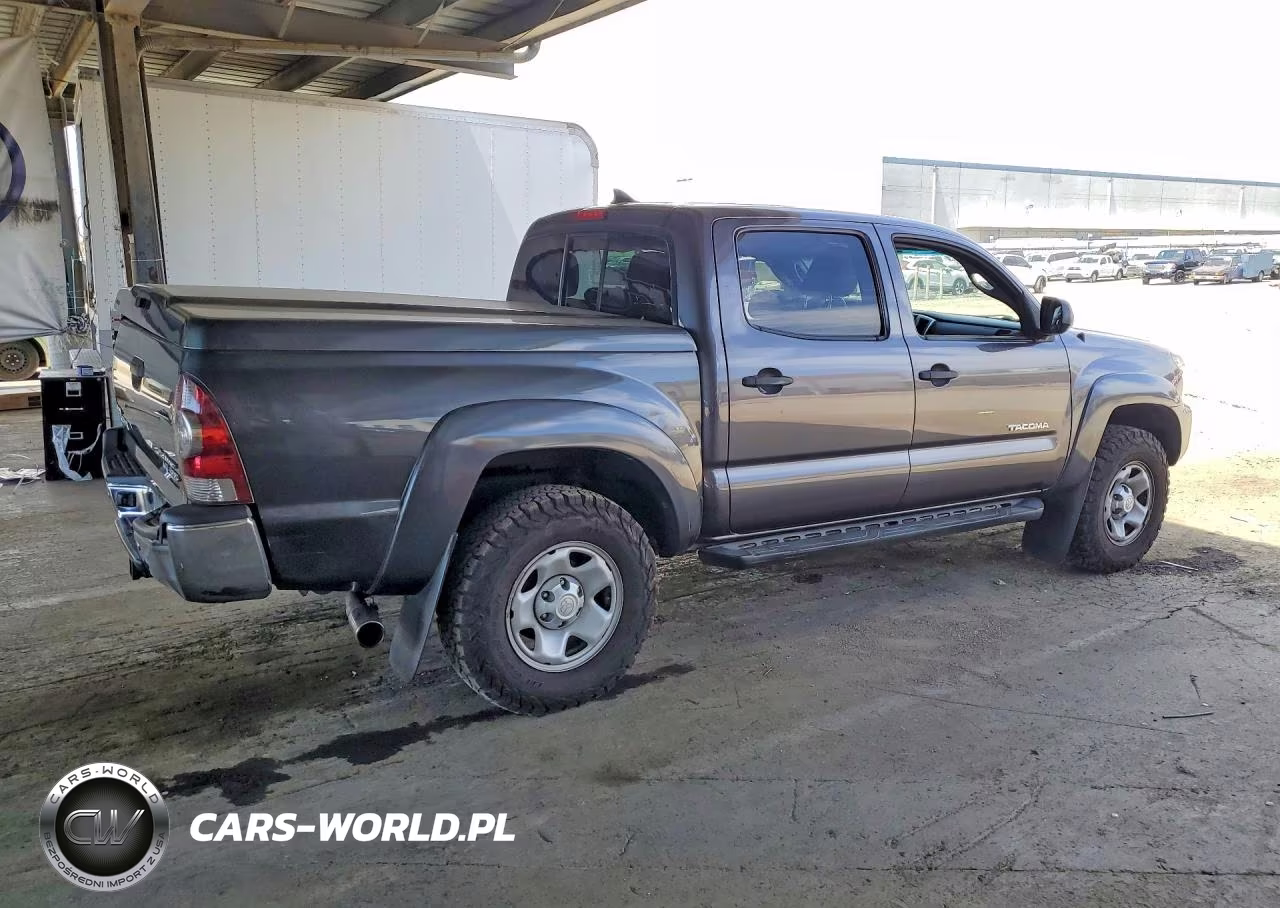 2015 Toyota Tacoma Double Cab Prerunner VIN:5TFJU4GN4FX069825 - 3
