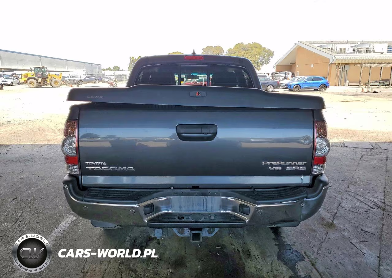 2015 Toyota Tacoma Double Cab Prerunner VIN:5TFJU4GN4FX069825 - 6