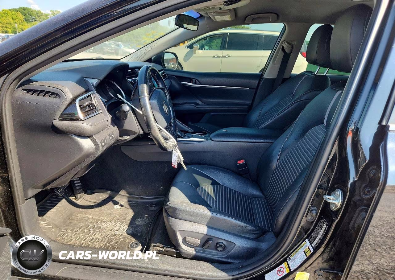 2018 Toyota Camry Se VIN:4T1B11HK0JU612187 - 7