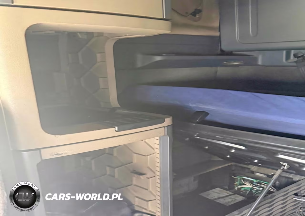 2017 Freightliner Cascadia 125 VIN:3AKJGLDR9HSJF4574 - 6
