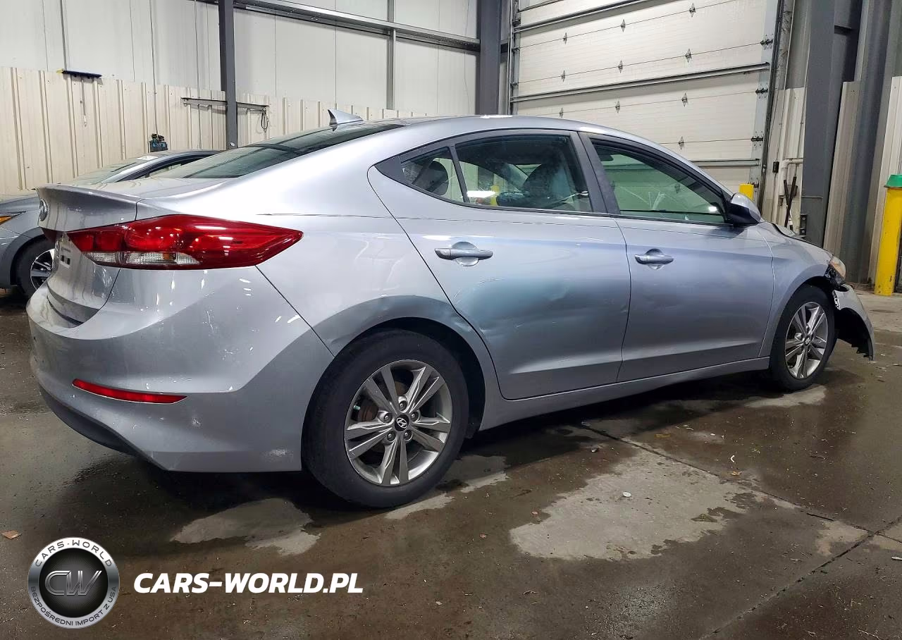 2017 Hyundai Elantra Se VIN:5NPD84LF3HH049810 - 3