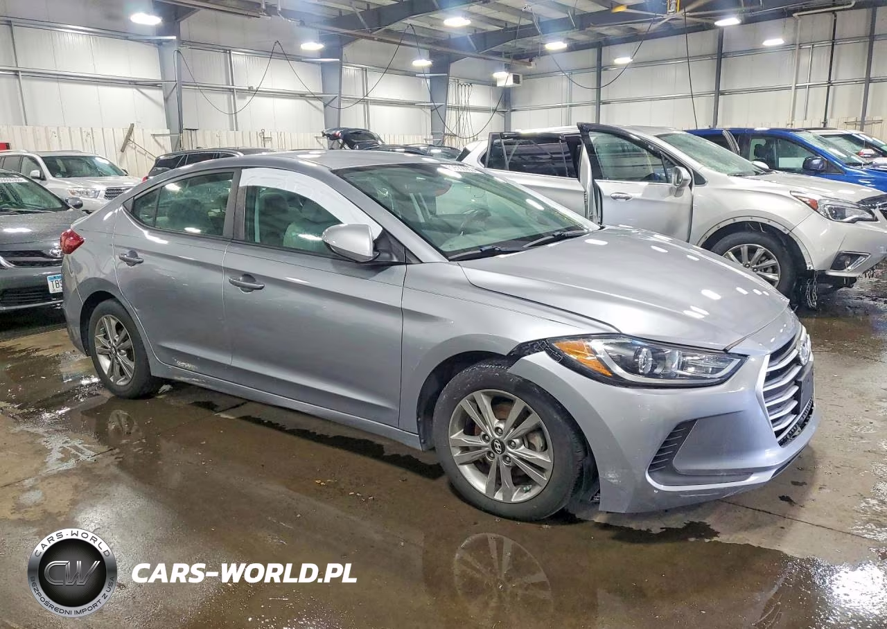 2017 Hyundai Elantra Se VIN:5NPD84LF3HH049810 - 4