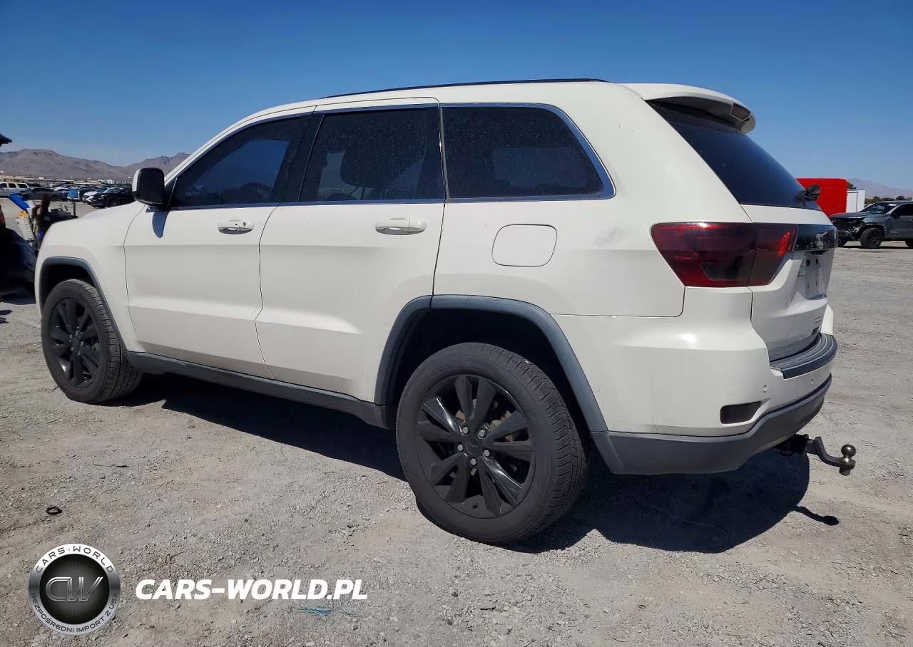 2012 Jeep Grand Cherokee Laredo VIN:1C4RJEAG6CC355920 - 2