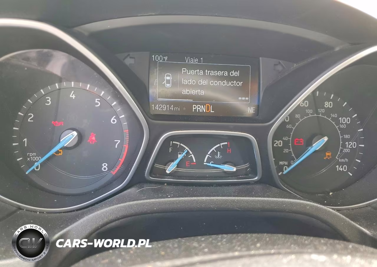 2016 Ford Focus Se VIN:1FADP3F27GL320163 - 9
