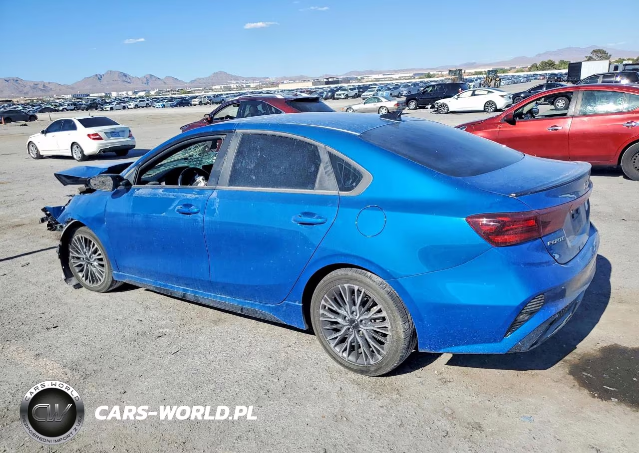 2022 Kia Forte Gt Line VIN:3KPF54AD4NE432030 - 2