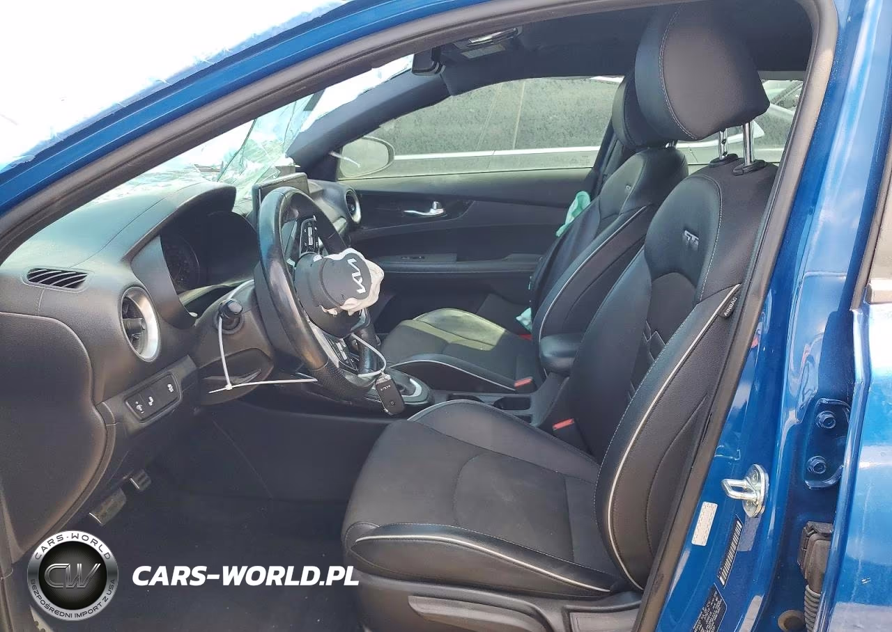 2022 Kia Forte Gt Line VIN:3KPF54AD4NE432030 - 7