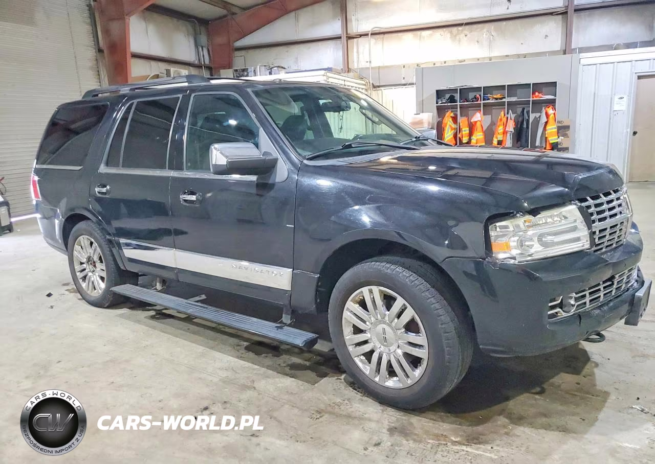 2010 Lincoln Navigator VIN:5LMJJ2J53AEJ03546 - 4