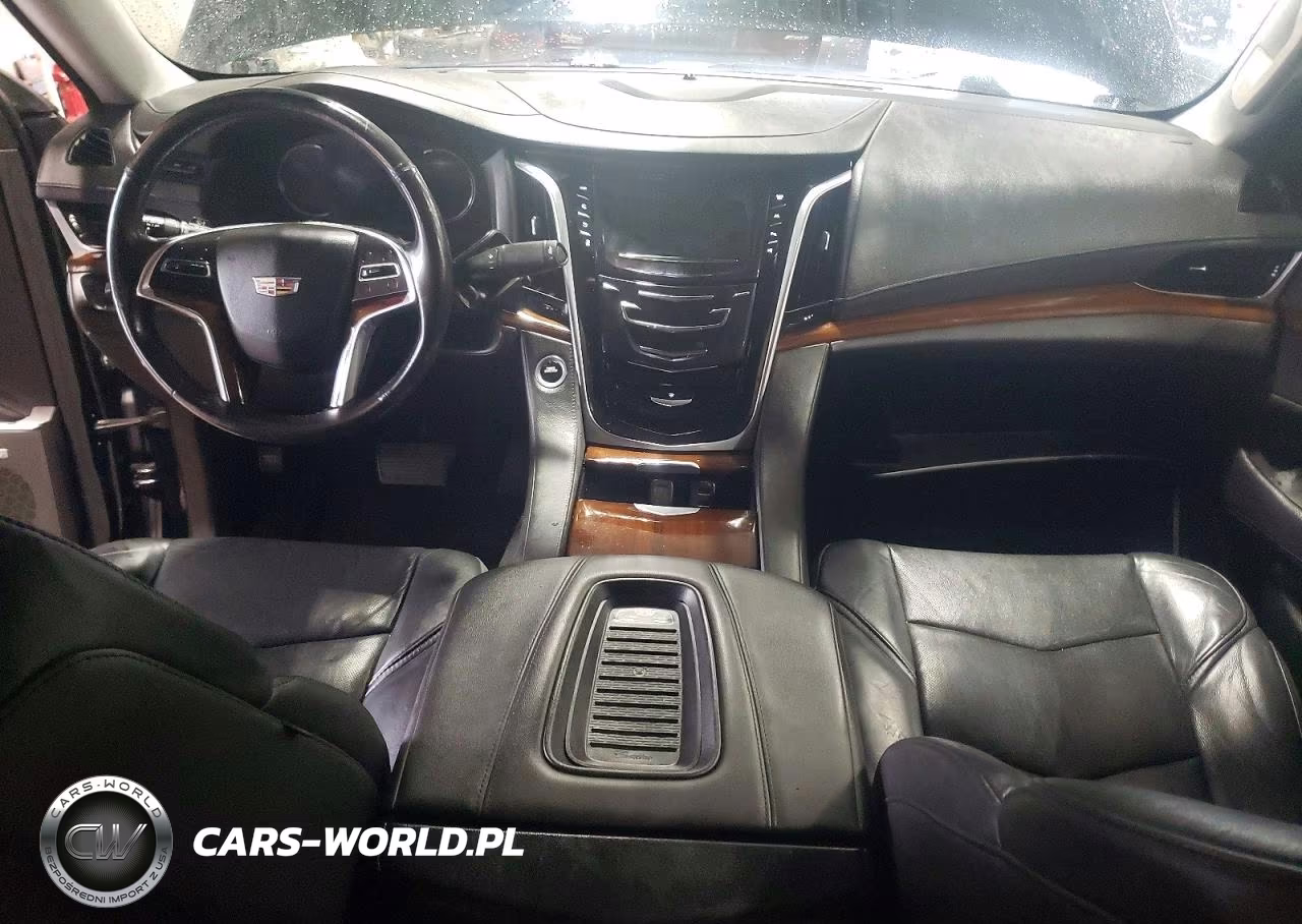 2018 Cadillac Escalade Luxury VIN:1GYS4BKJ3JR382417 - 8