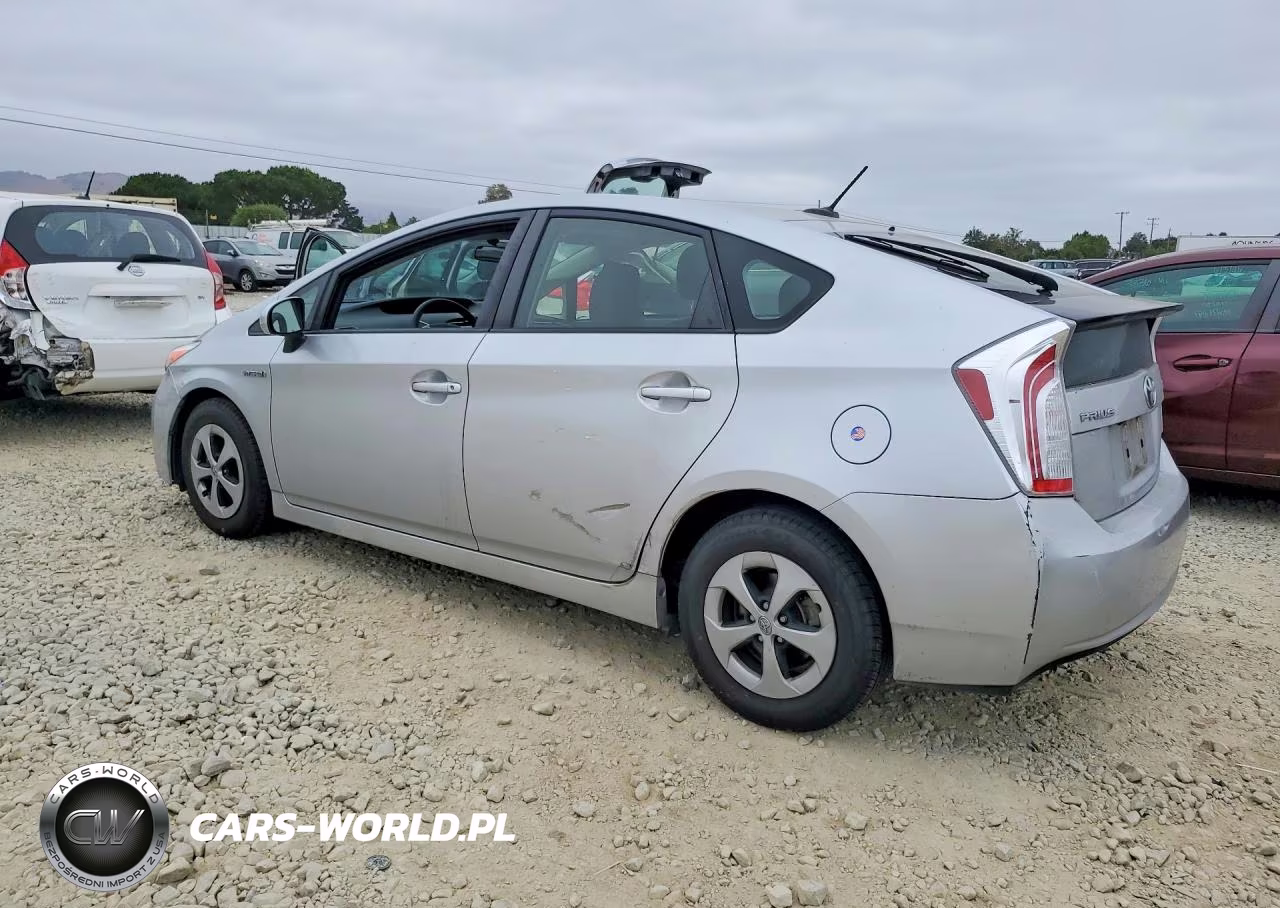 2014 Toyota Prius Three VIN:JTDKN3DU7E0378087 - 2