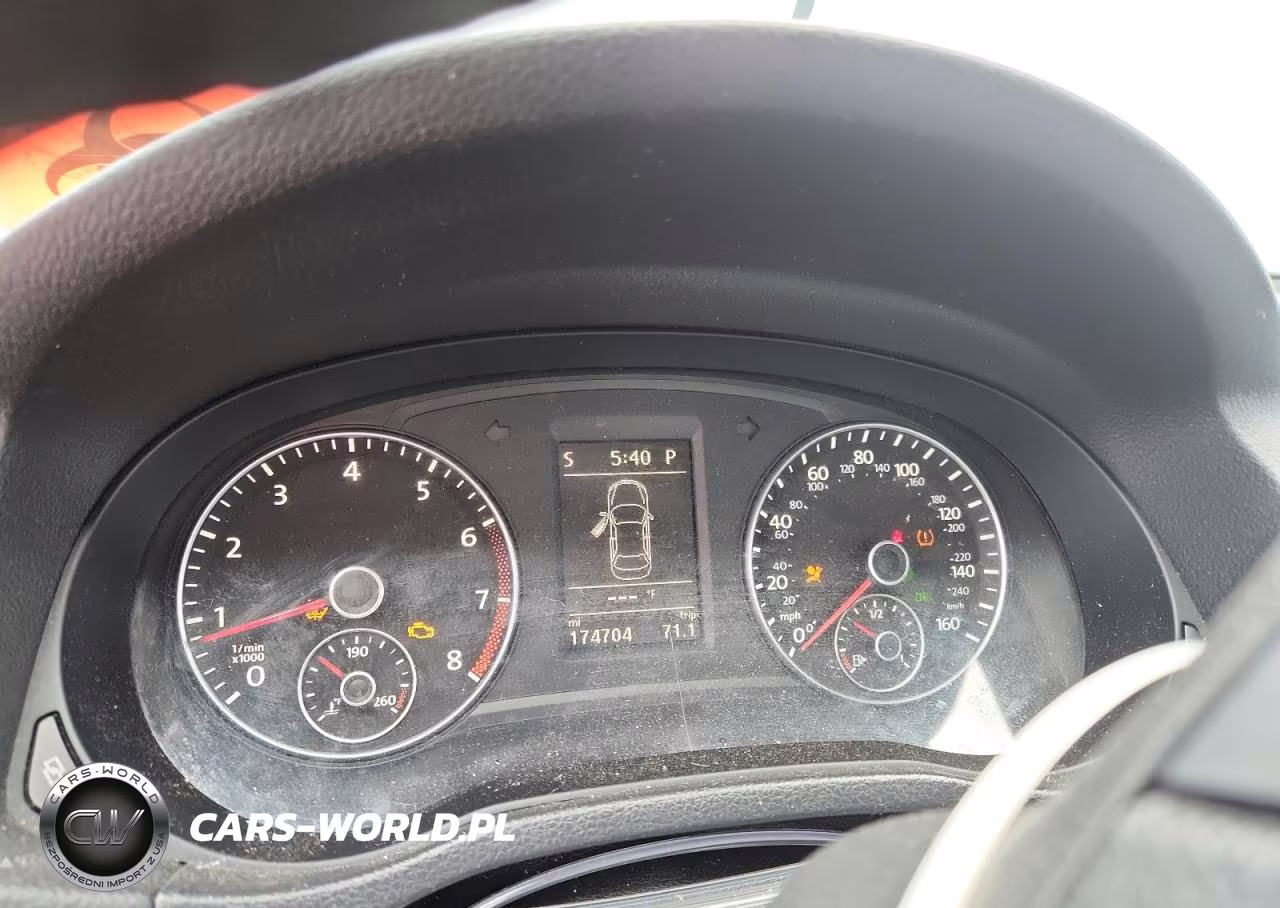 2013 Volkswagen Passat Se VIN:1VWBP7A30DC031109 - 9