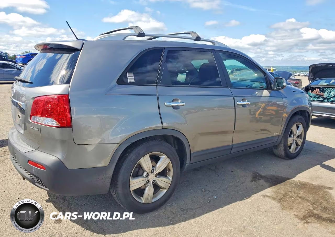 2012 Kia Sorento Ex VIN:5XYKUDA25CG286379 - 3