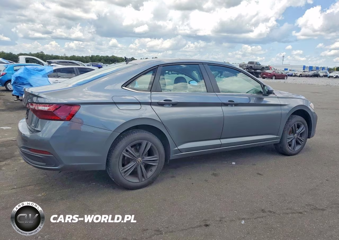 2024 Volkswagen Jetta Se VIN:3VW7M7BU8RM016935 - 3