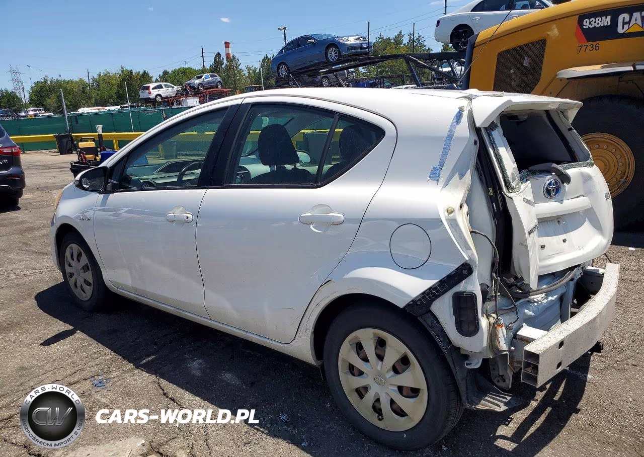2012 Toyota Prius C Two VIN:JTDKDTB30C1506075 - 2