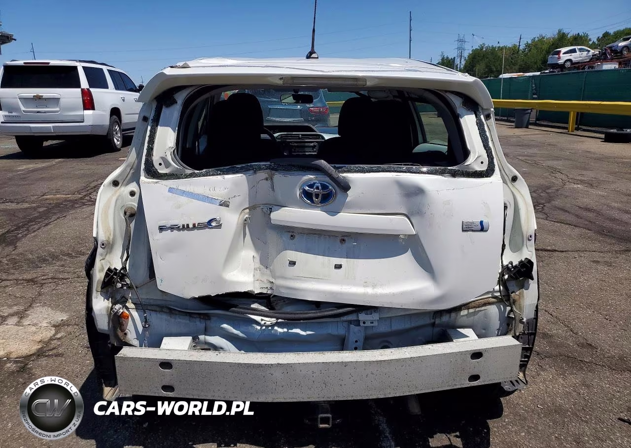 2012 Toyota Prius C Two VIN:JTDKDTB30C1506075 - 6