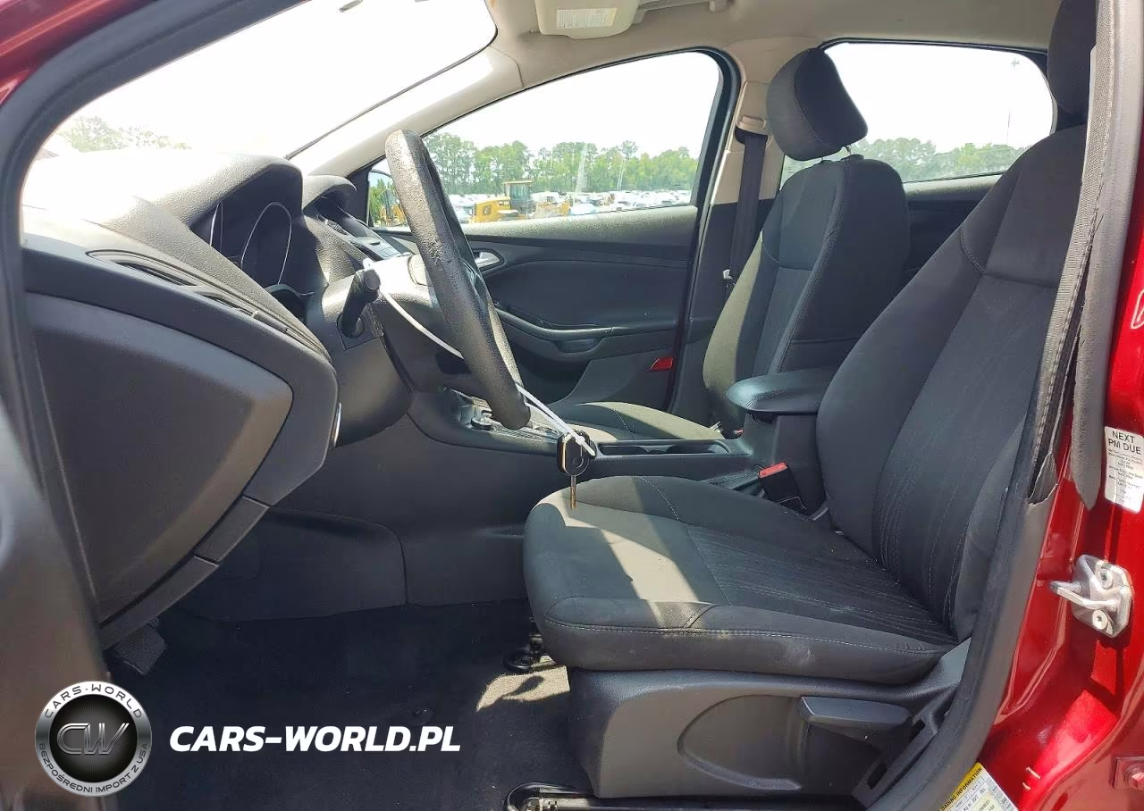 2016 Ford Focus Se VIN:1FADP3F21GL263653 - 7