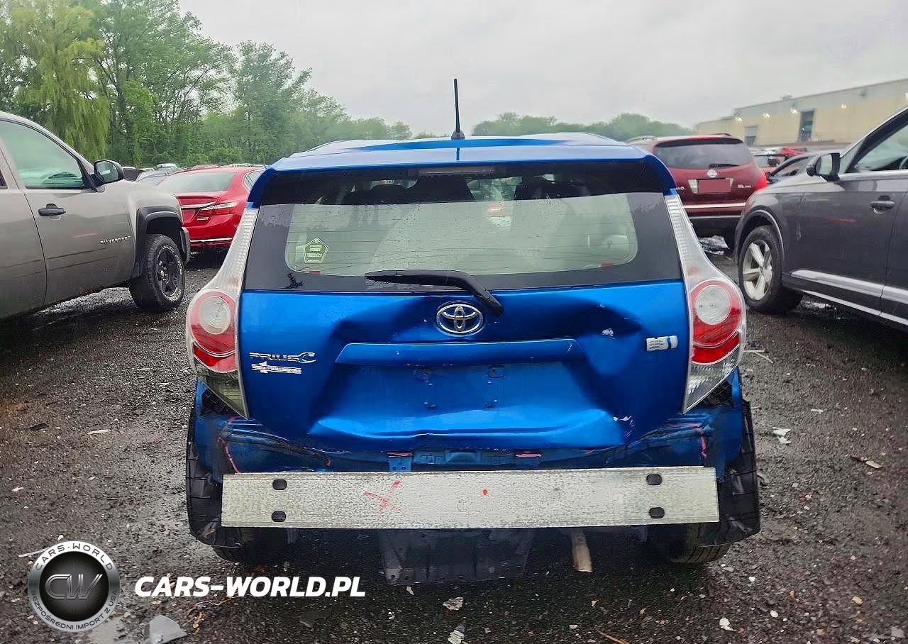 2012 Toyota Prius C One VIN:JTDKDTB39C1507953 - 6