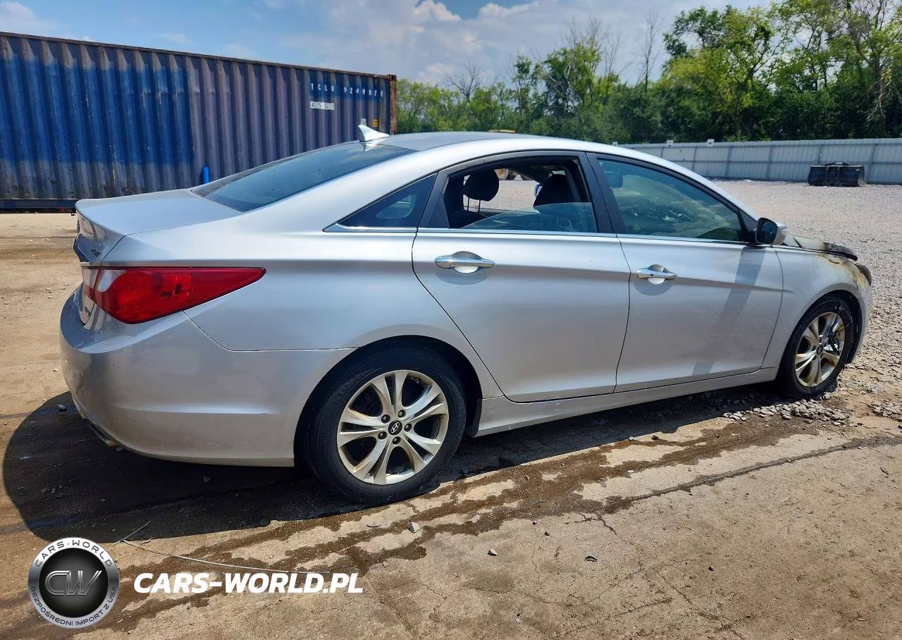 2011 Hyundai Sonata Limited 2.0T VIN:5NPEC4AB8BH293821 - 3