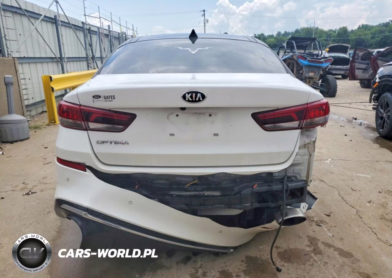 2020 Kia Optima Special Edition VIN:5XXGT4L32LG429100 - 6