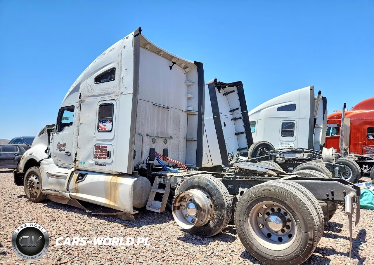 2022 Kenworth T680 Semi Truck VIN:1XKYD49X2NJ473449 - 3