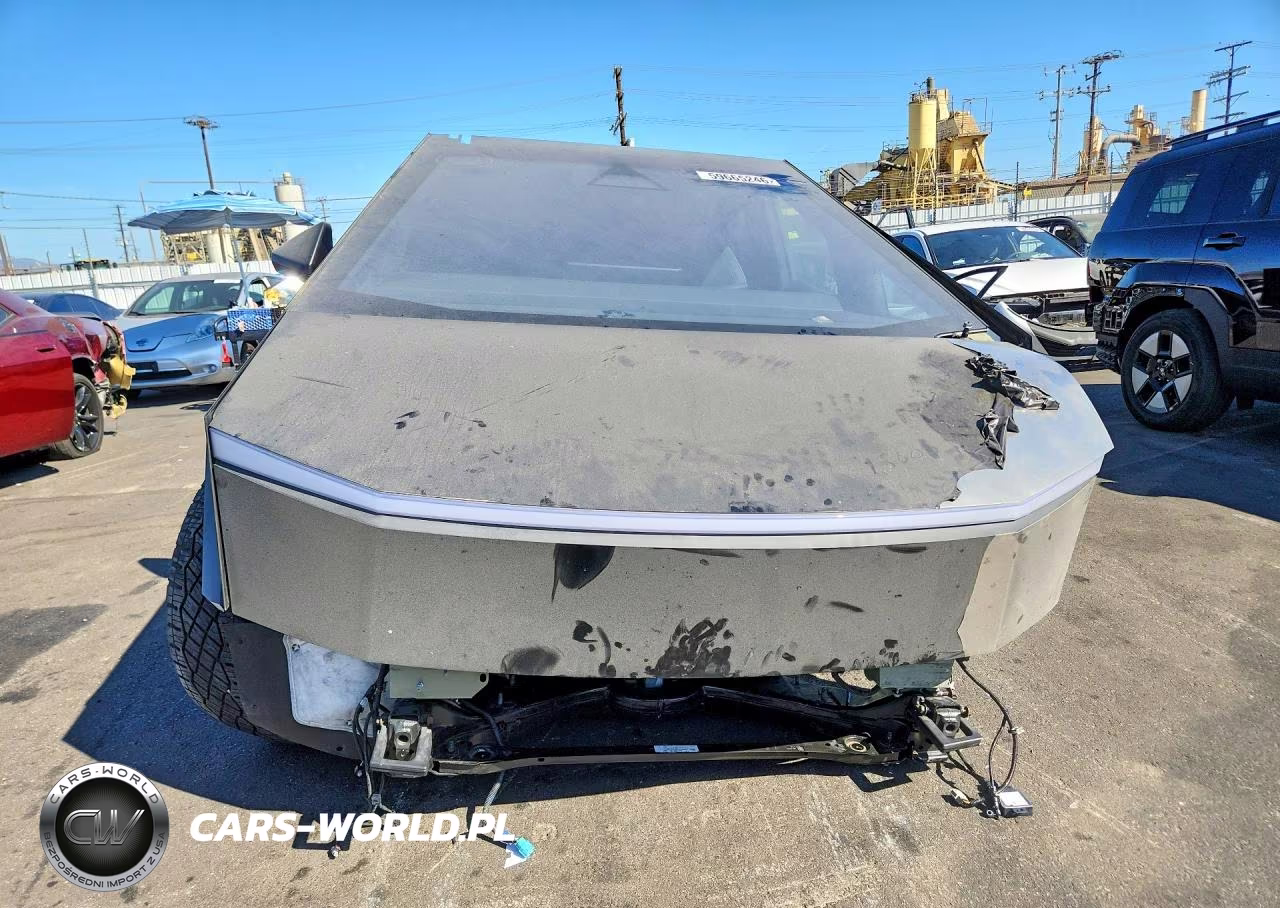 2024 Tesla Cybertruck VIN:7G2CEHED4RA020222 - 5