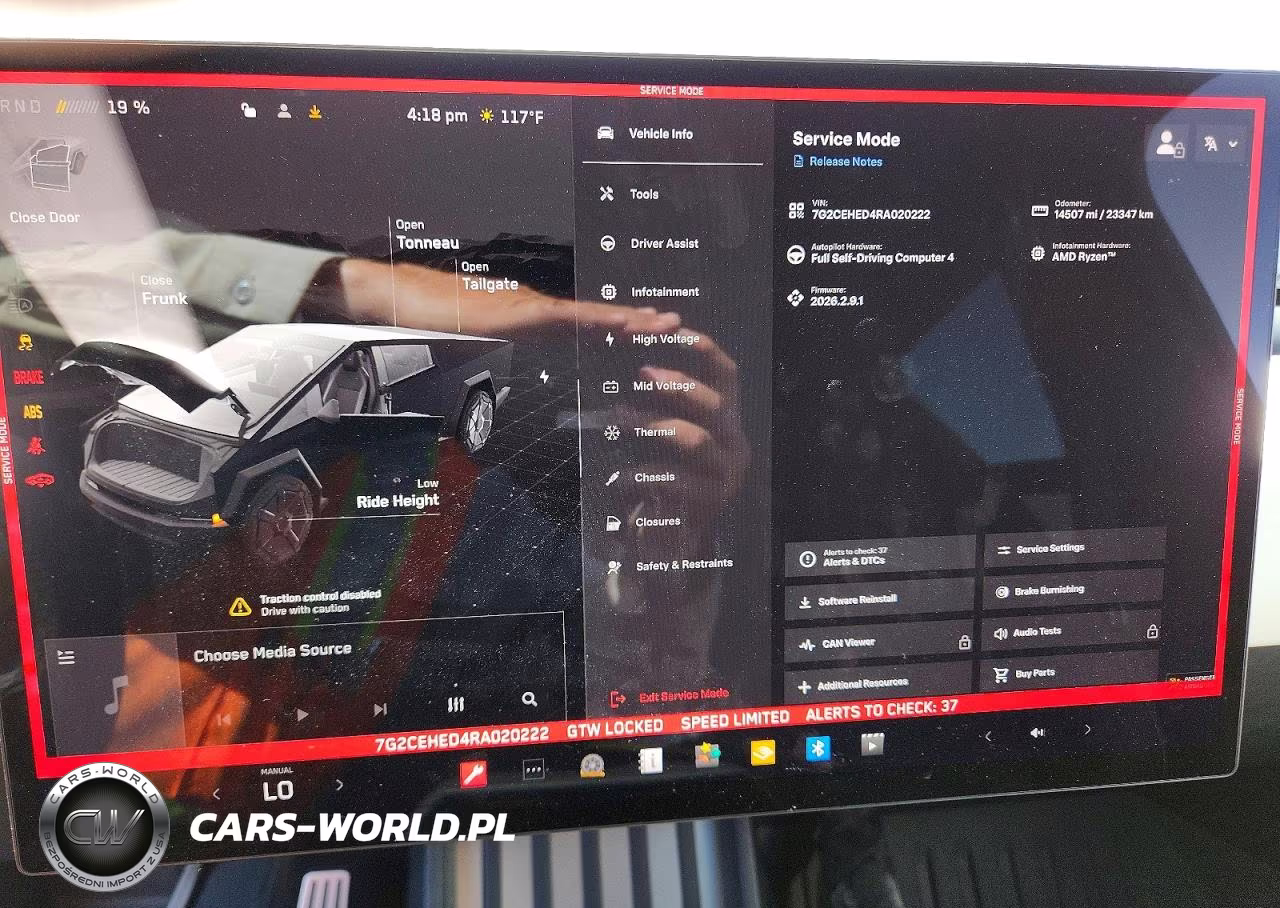 2024 Tesla Cybertruck VIN:7G2CEHED4RA020222 - 9