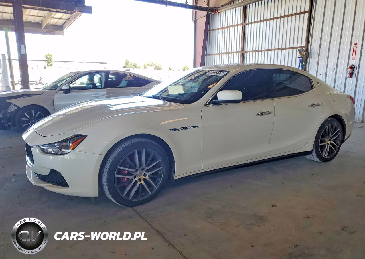 2015 Maserati Ghibli