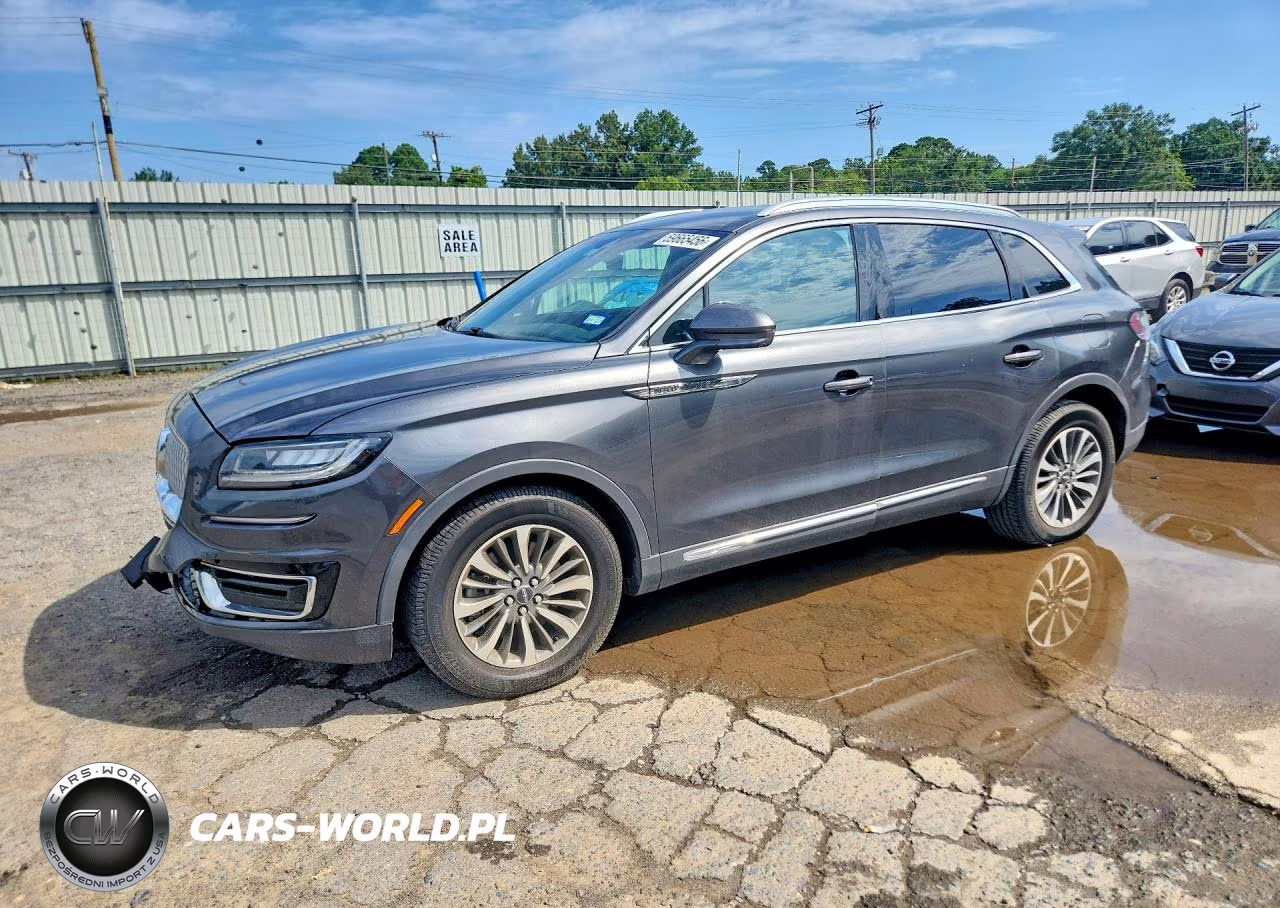 2020 Lincoln Nautilus – zdjęcie 1 z 13