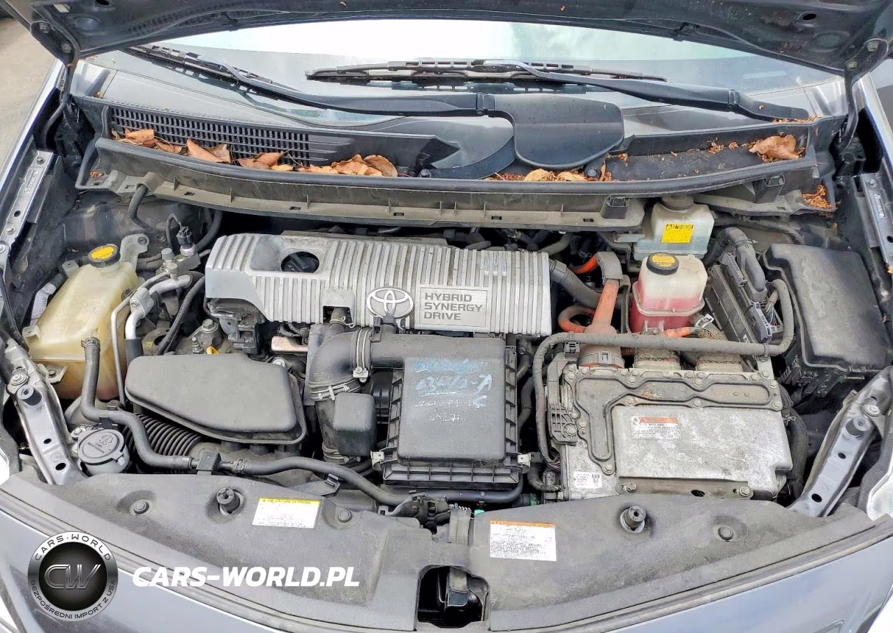 2012 Toyota Prius V Three VIN:JTDZN3EU0C3073278 - 11
