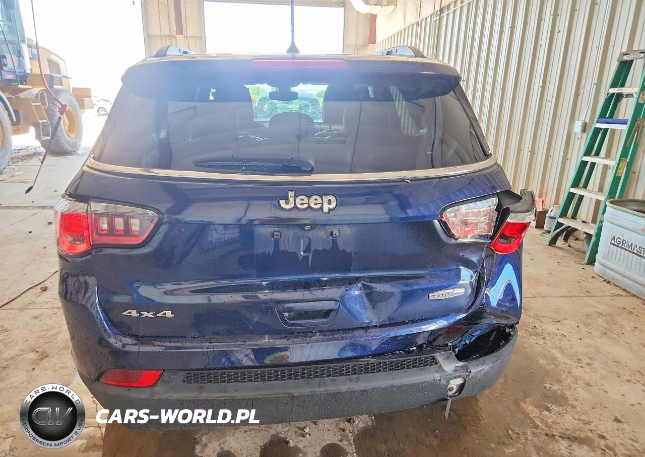 2018 Jeep Compass Latitude VIN:3C4NJDBB2JT434756 - 6