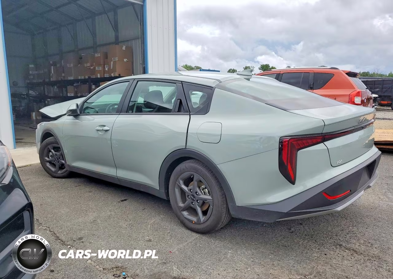 2026 Kia K4 Lxs VIN:3KPFT4DE4TE277275 - 2