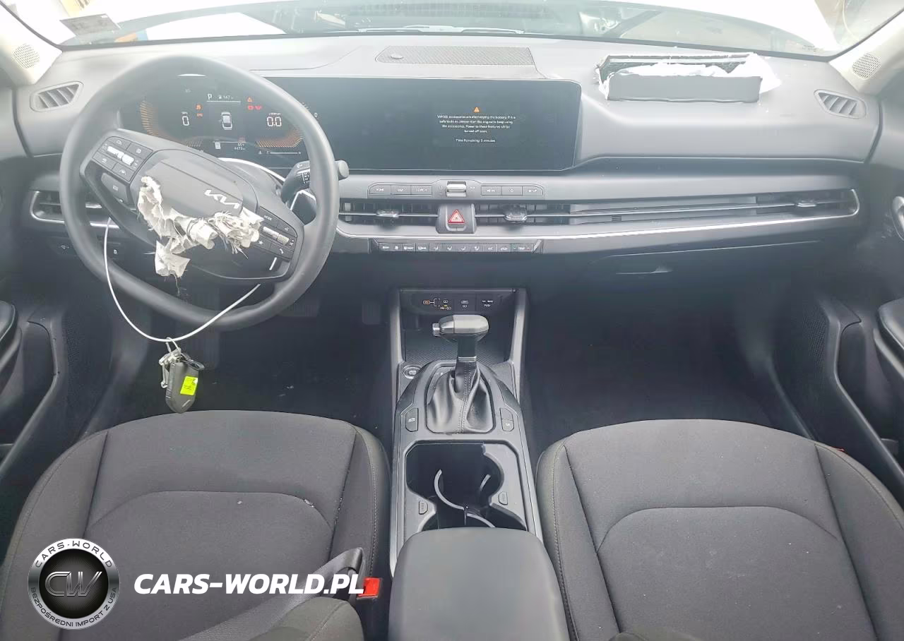 2026 Kia K4 Lxs VIN:3KPFT4DE4TE277275 - 8