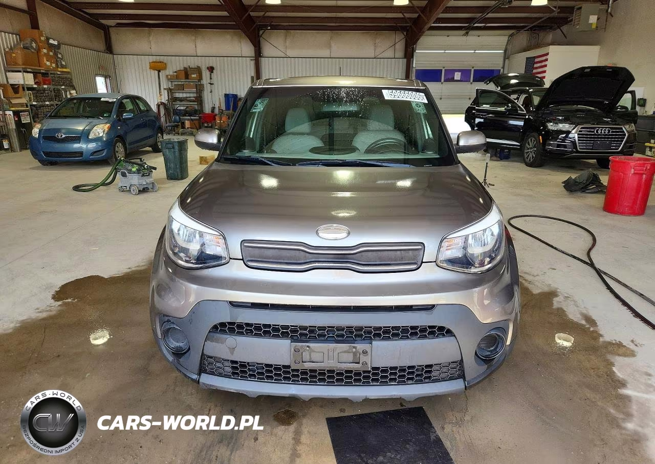 2017 Kia Soul Base VIN:KNDJN2A29H7465445 - 5