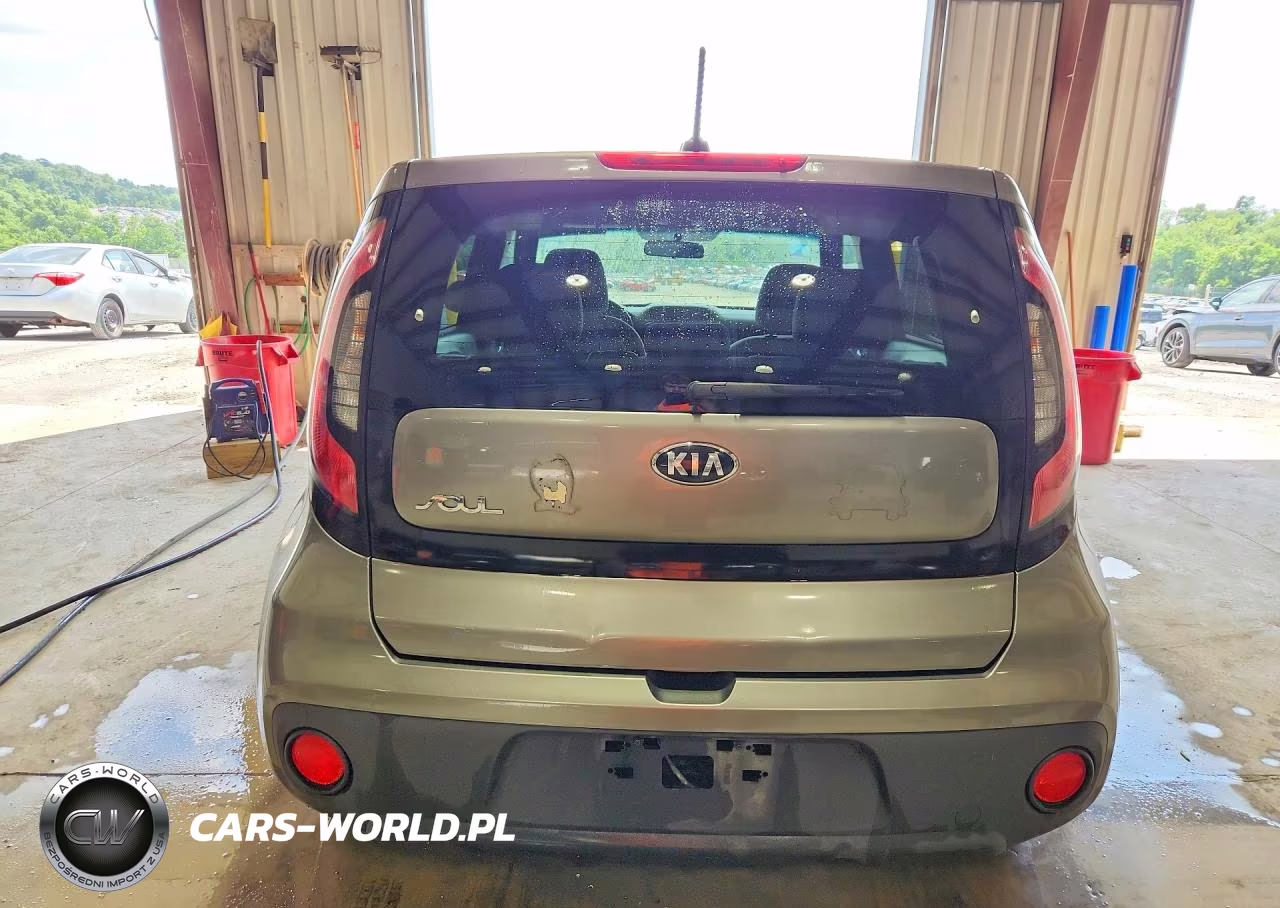 2017 Kia Soul Base VIN:KNDJN2A29H7465445 - 6