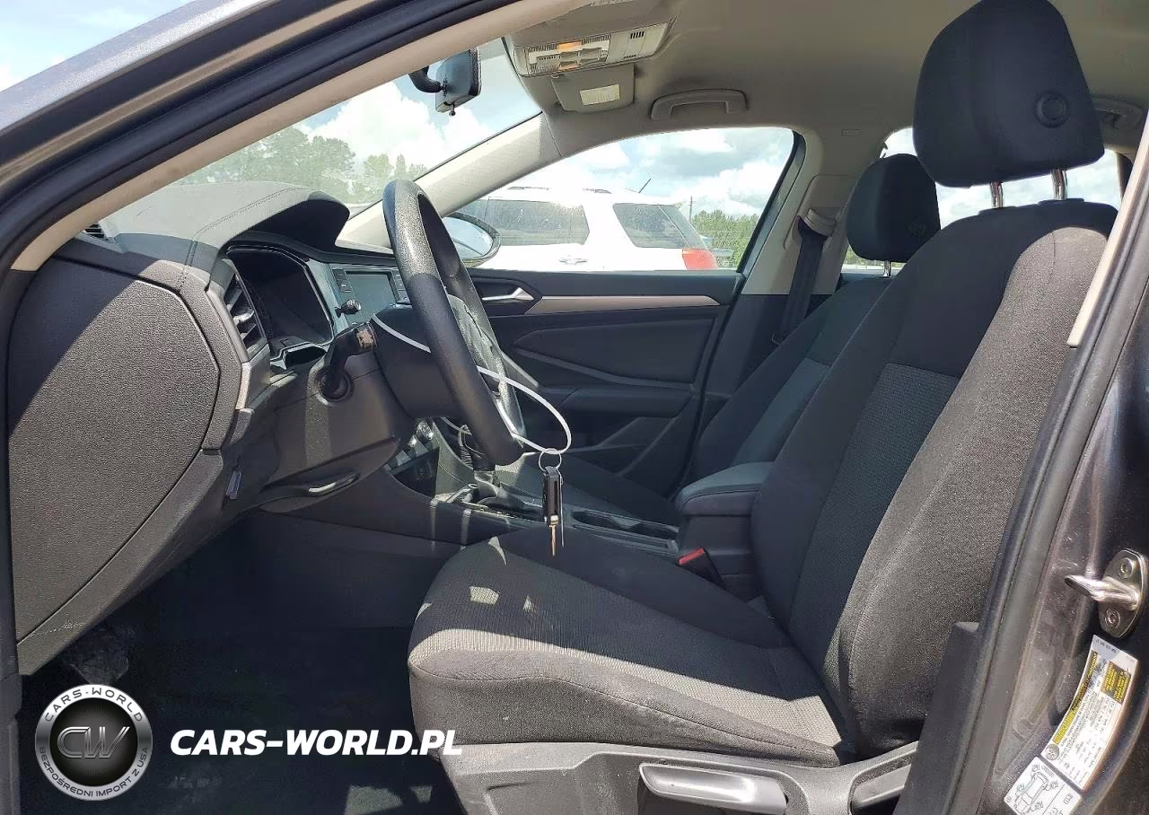 2019 Volkswagen Jetta VIN:3VWCB7BU2KM220012 - 7