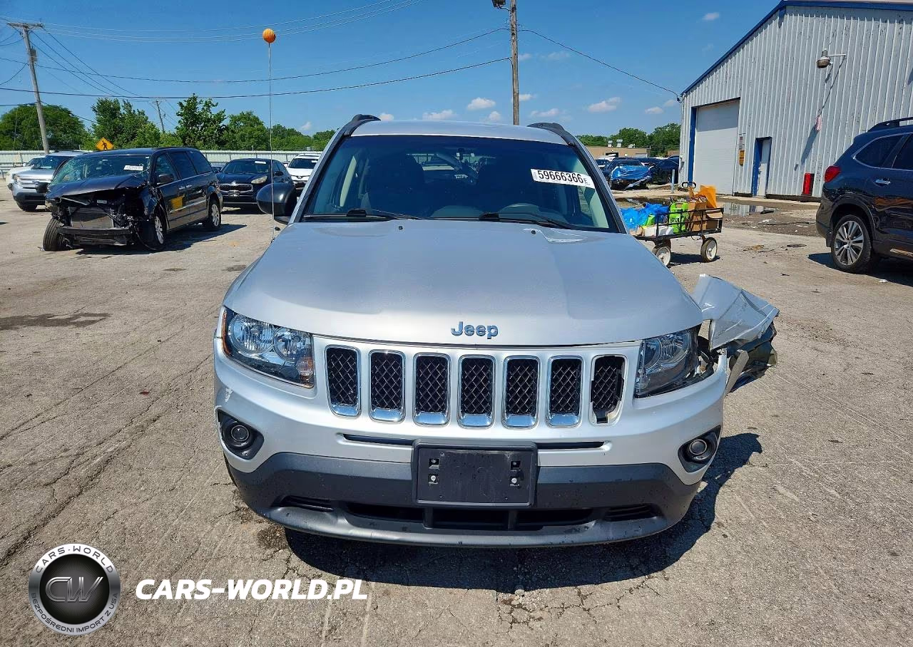 2014 Jeep Compass Sport VIN:1C4NJCBA4ED539232 - 5
