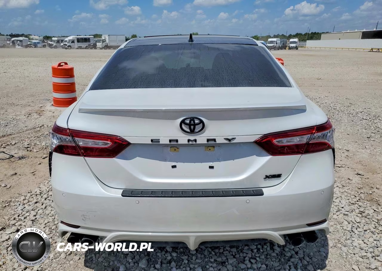 2020 Toyota Camry Xse VIN:4T1K61AK0LU930518 - 6