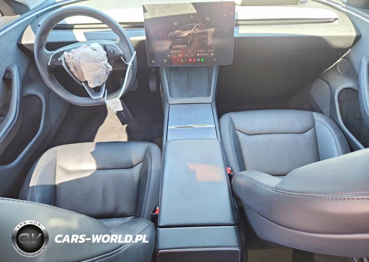 2024 Tesla Model 3 VIN:5YJ3E1EB8RF732633 - 8