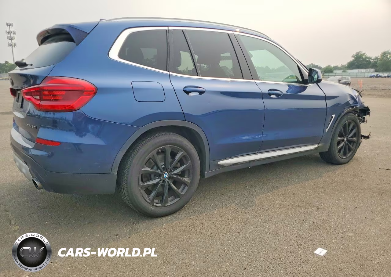 2018 BMW X3 xDrive30I VIN:5UXTR9C54JLD73588 - 3