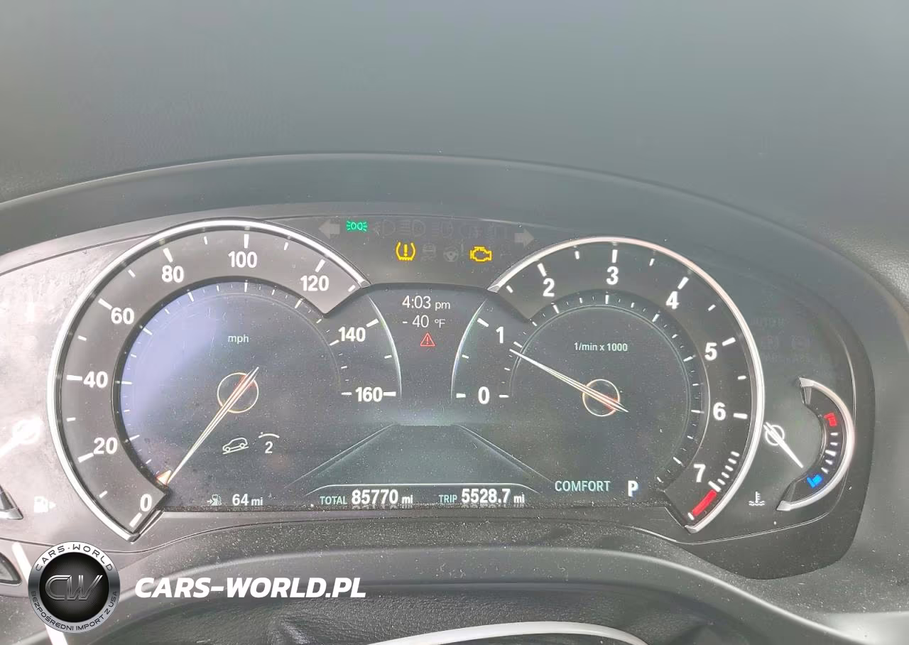 2018 BMW X3 xDrive30I VIN:5UXTR9C54JLD73588 - 9